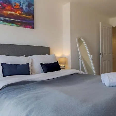 Apartment Pass The Keys New Chic 2 Bed Pad Free Parking